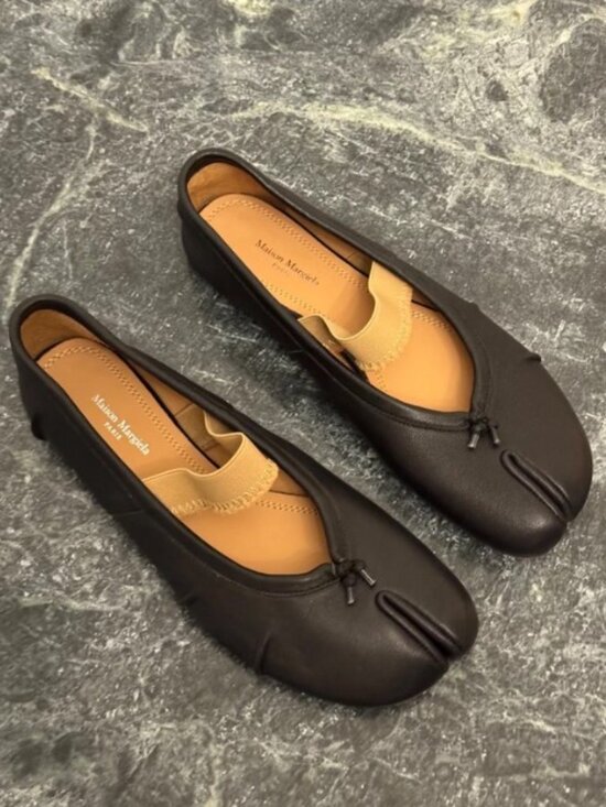 Maison Margiela Tabi Ballet Flats Black 38 - New With Box - Picture 2 of 5